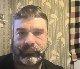 Shane, 44, North Kingstown