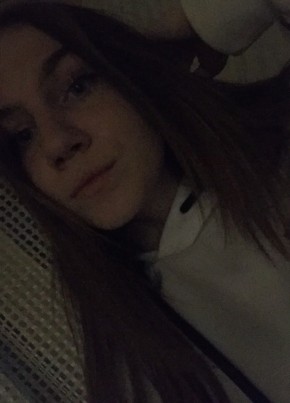 Кристина, 21, Россия, Казань