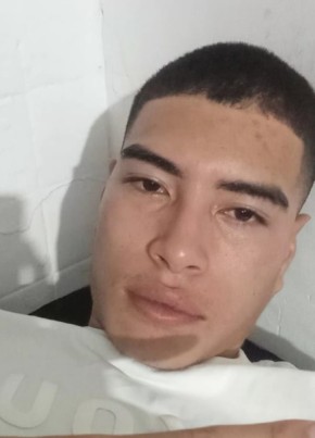 Oscar из Medellín 22 года