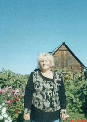 Лариса, 70, Россия, Самара