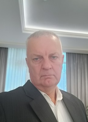 Александр из Москвы 51 год