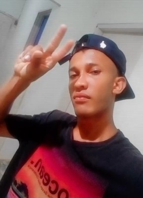 Daniel Santana, 23, República Federativa do Brasil, Brasília
