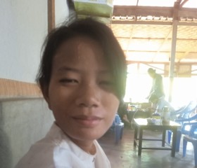 Yumar, 21, Mandalay