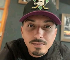 Jorge Irai, 25, Porto Alegre