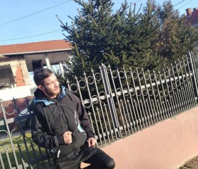 Edison, 20, Leskovac