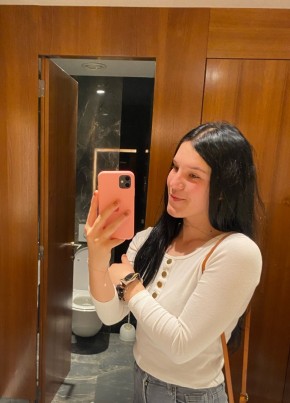 Eldina, 22, Bosna i Hercegovina, Tuzla