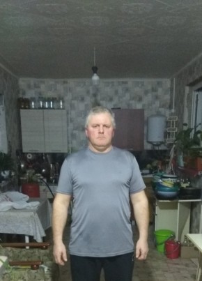 Вячеслав из Тайшета 49 лет