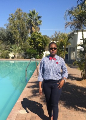 Serena, 33, Botswana, Gaborone