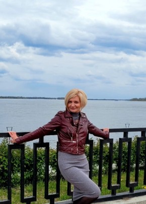 Ева