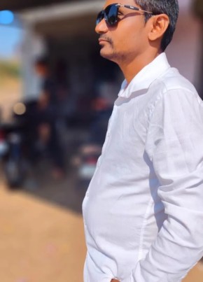 Mayank Patel, 38, India, Khambhāt