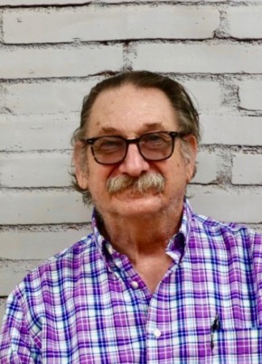 Edward из Macon 72 года