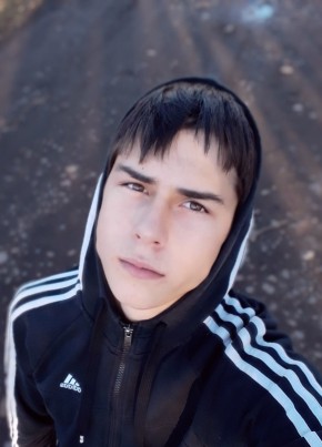 Nikolai, 35, Россия, Саянск