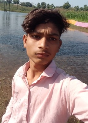 Pankesh, 19, India, Vejalpur