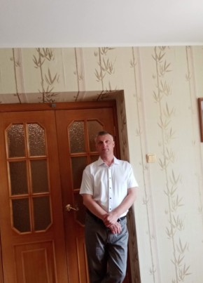 Андрей, 46, Россия, Коммунар