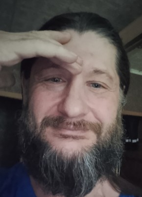 Олег из Сыктывкара 56 лет