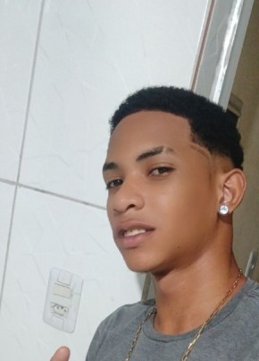 Ronald, 22, Brazil, Camacari