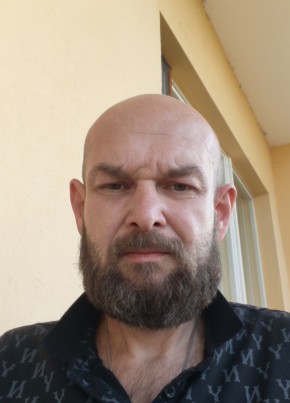 Андрей из Тюмени 42 года