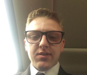 Austin, 23, Midland