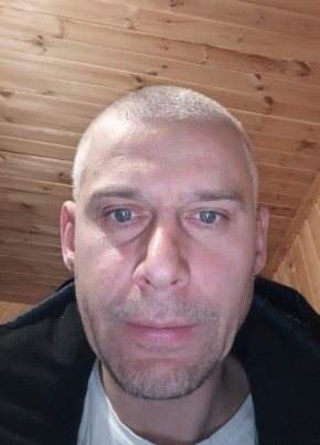 Дмитрий из Новосибирска 42 года