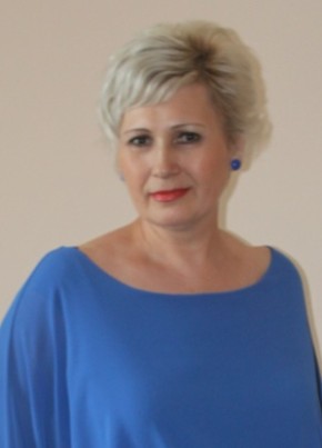 Дина, 61, Россия, Уфа