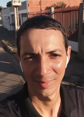 Carlos из Cuiabá 28 лет