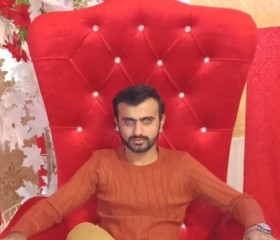 Bobi, 30, Pasrur
