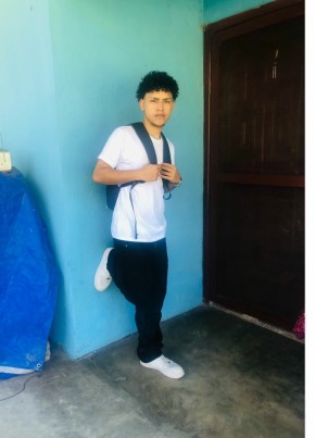 Daniel, 20, República de Honduras, Villanueva