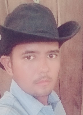 Runel, 28, Nicaragua, Managua