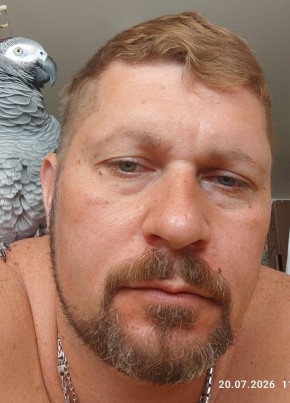 Евгений из Севастополи 44 года