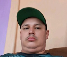 Alex, 33, San Isidro