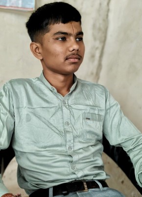 Aman Mishra, 18, India, Rewa
