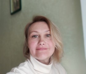Ирина, 48 лет, Зеленогорск (Красноярский край)