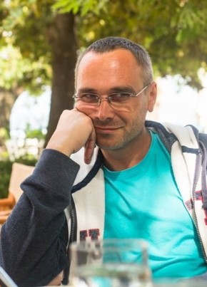 Dmitriy, 50, Russia, Livadiya