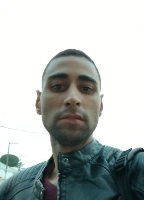 Estevam Ferreira, 25, Brazil, Itapema