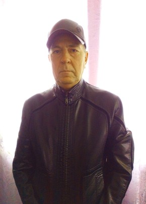 Андрей, 62, Россия, Гатчина