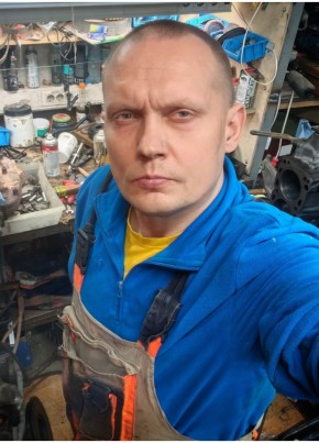 Павел из Самары 46 лет