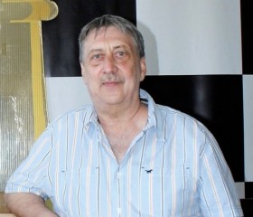 Александр, 68 лет, Саратов