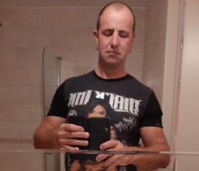 Maurice , 35, Renkum