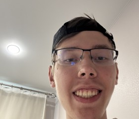 Vladislav, 19, Moscow
