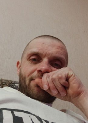 Александр из Череповеца 41 год