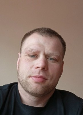 Антон из Бабаево 36 лет