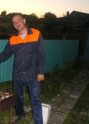 Владимир, 44, Россия, Сызрань