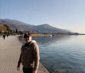 Mladenoski, 56, Ohrid