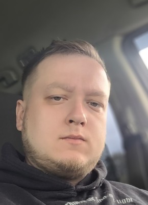 i, 28, Russia, Kommunar