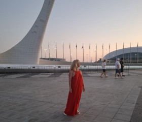 Olga, 41, Adler