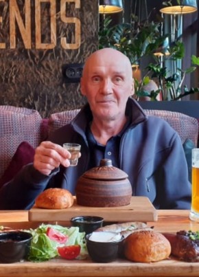 Олег из Воркуты 59 лет