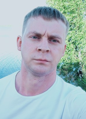 Дмитрий, 33, Россия, Череповец