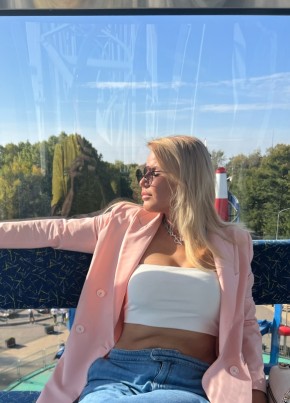 Irina, 40, Russia, Krasnoznamensk (MO)