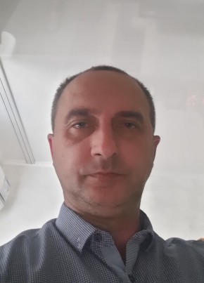 Роман
