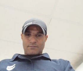 fhtrred, 53, Qiryat Ata